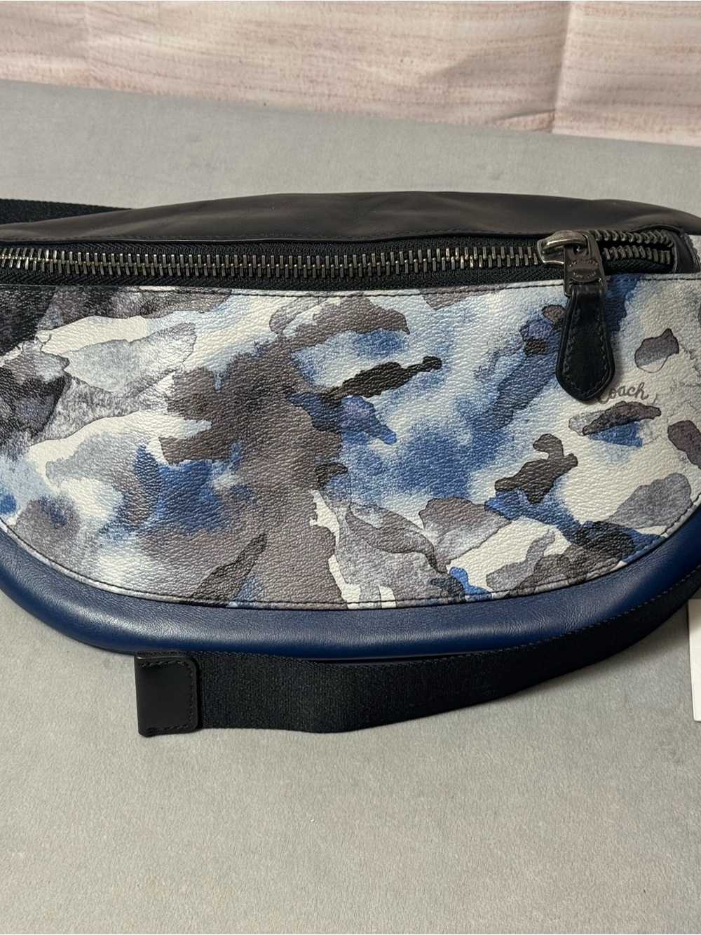 Coach Warren Men’s Blue and Gray Camo Leather Belt Bag - Picture 1 of 14